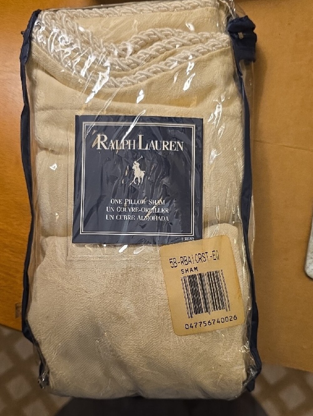 Ralph Lauren Cream Pillow Sham with Navy Piping - Picture 2 of 3